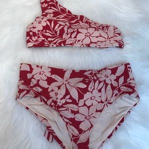 Red Carter 2 Piece swimsuit